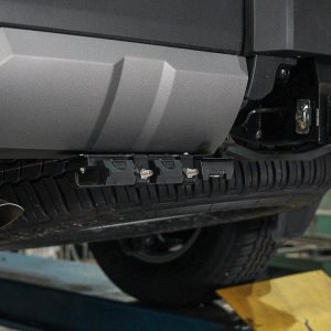 MULTI TRAILER PLUG BRACKET