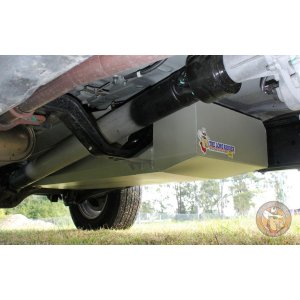 TANK NAVARA NP300 DIESEL 160LALL 4WD 2015 to 2020