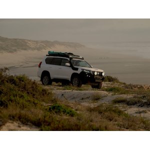 Jumta bagāžnieks FRONT RUNNER Slimsport Toyota Prado 150 2010-2024, LED bar versija