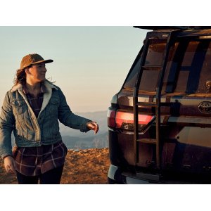 Kāpnes FRONT RUNNER Toyota Sequoia 2023-