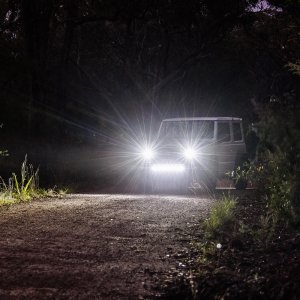 28" LED spuldžu bloka un elektroinstalācijas komplekts BUSHRANGER Night Hawk NHBGS450LB