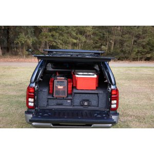 Atvilktņu sistēmas sānu grīdas paneļu komplekts ARB TRMVFKEK