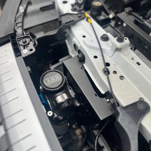 Gaisa kompresora stiprinājums dzinēja telpai TLR Products TLR682104