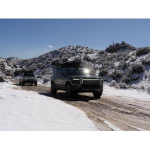 Jumta bagāžnieks FRONT RUNNER Slimline II Rivian R1S 2022-
