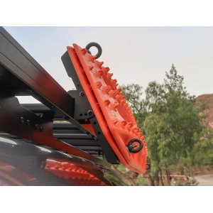 Trapu sānu stiprinājumu komplekts FRONT RUNNER RRAC103