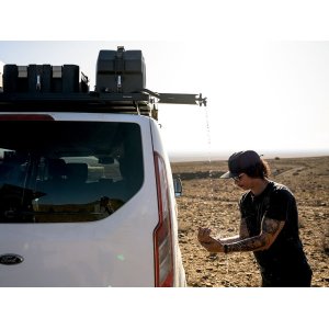 Kronšteins ūdens tvertnes šļaukas pagarinājumam FRONT RUNNER RRAC170