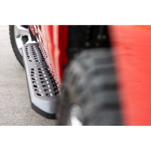 Running boards Rough Country RPT2 Crew Cab