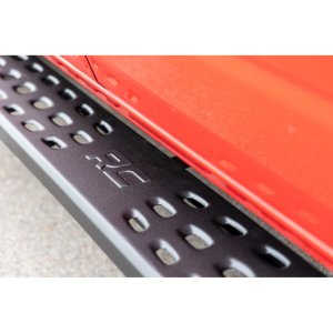 Running boards Rough Country RPT2 Crew Cab