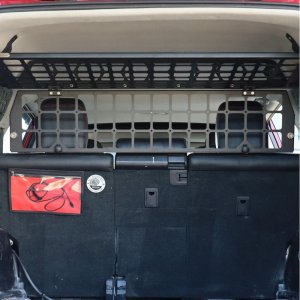 Movable cargo barrier Bison Gear