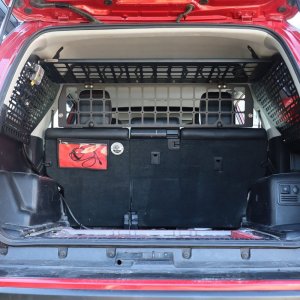 Movable cargo barrier Bison Gear