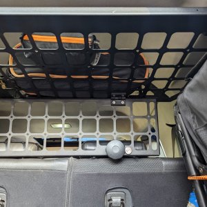 Movable cargo barrier Bison Gear