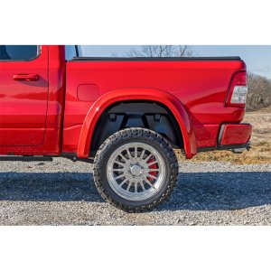 Rear wheel well liners Rough Country