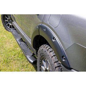 Oval nerf steps black Rough Country