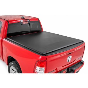 Soft roll-up bed cover Rough Country 5'7"