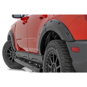 Front and rear fender flares Rough Country Pocket chrome rivets