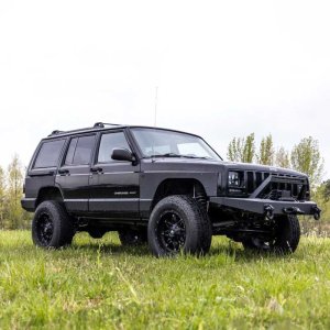 Front winch steel bumper Rough Country