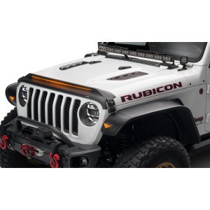 Hood shield protector Husky Liners Aeroskin Lightshield Pro