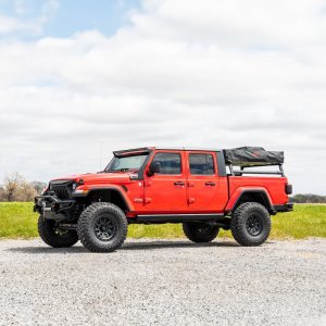 Front inner fenders Rough Country