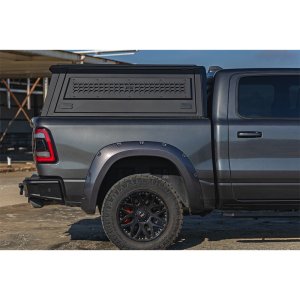 Truck bed cap Rough Country