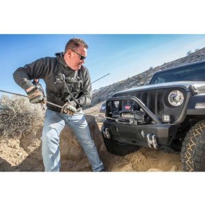 Winch with steel rope 8000 lbs Warn VR EVO 8