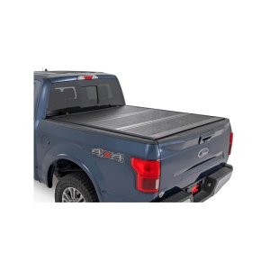 Hard bed cover tri-fold low profile Rough Country 5'7"
