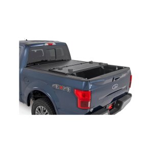 Hard bed cover tri-fold low profile Rough Country 5'7"