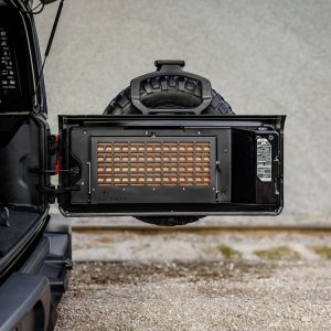 Drop down tailgate table Bison Gear