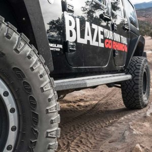 Side steps Bedliner Go Rhino RB20 SuperCrew Cab