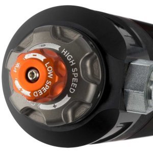 Shocks set FOX Performance Elite 2.5 Reservoir Adjustable DSC Lift 0-1,5"