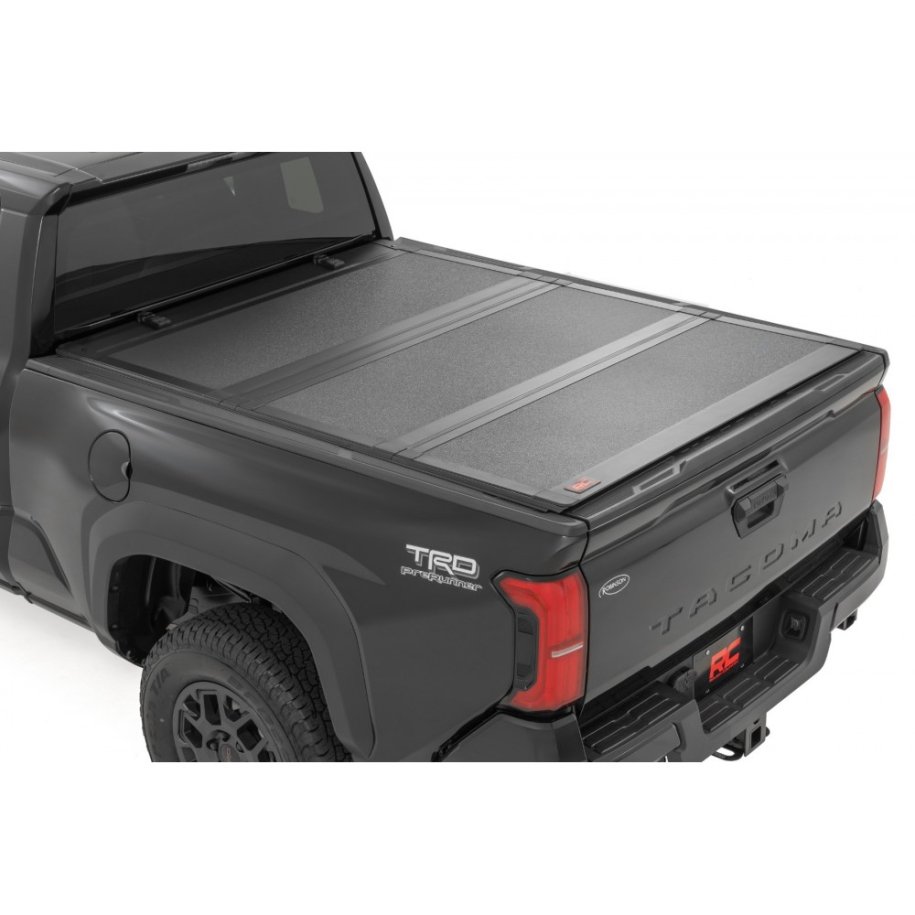 Hard bed cover tri-fold flip up Rough Country 6'