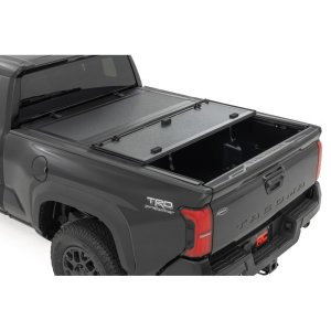 Hard bed cover tri-fold flip up Rough Country 6'
