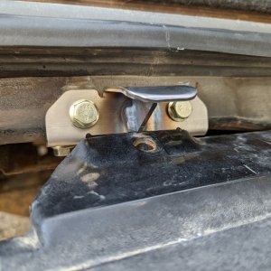 Tire carrier Bison Gear