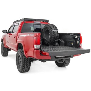 Bed mounted spare tire carrier Rough Country