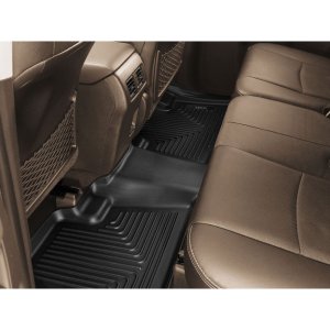 Front and rear floor mats Weatherbeater Husky Liners Crew Cab
