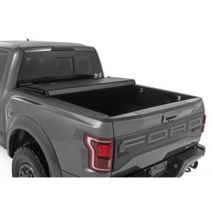 Hard bed cover tri-fold flip up Rough Country 5'7"