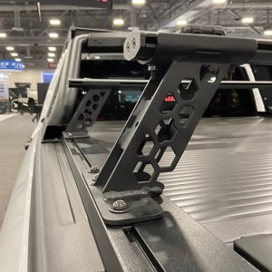 Bed cross bars mid-sized bed Go Rhino XRS T-Slot