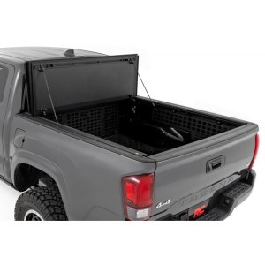 Hard bed cover tri-fold flip up Rough Country 5'