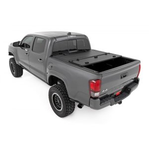 Hard bed cover tri-fold flip up Rough Country 5'