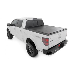 Hard bed cover tri-fold flip up Rough Country 6'7"
