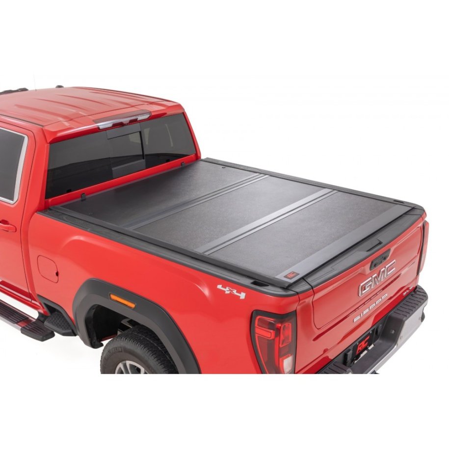 Hard bed cover tri-fold low profile Rough Country 6'9"