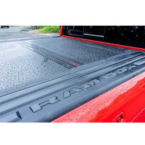 Hard tri-fold bed cover Rambox low profile OFD 5'7"