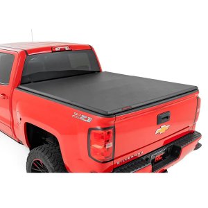 Soft tri-fold bed cover Rough Country 5'9"