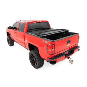 Soft tri-fold bed cover Rough Country 5'9"