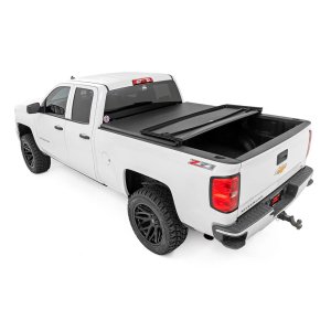 Soft tri-fold bed cover Rough Country 6'7"
