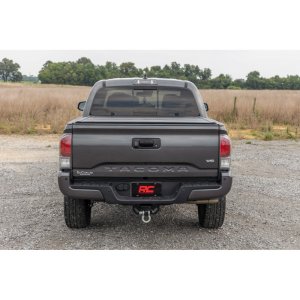 Hard tri-fold bed cover low profile Rough Country 6'