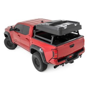 Front and rear fender flares Rough Country Pocket
