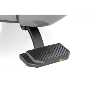 Retractable bed step Rough Country