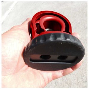 The Splicer shackle red Factor 55