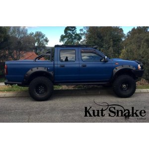 Arku paplašinātāji KUT SNAKE Nissan Navara D22