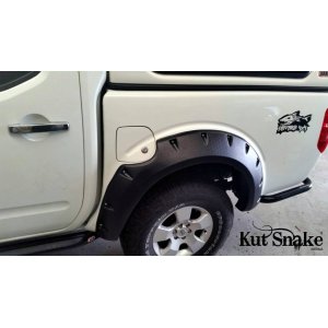 Kut Snake arku paplašinātāji  Nissan Navara D40
